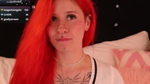 Snapshot of daarlene chatting on February 18, 2025, 12:59 am Darlene online show from February 18, 2025, 12:59 am