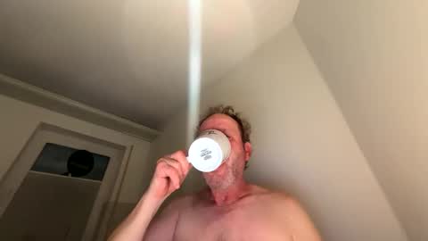 dachdecker7269 online show from February 25, 2026, 4:44 am