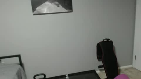 Snapshot of dadbodintraining chatting on May 24, 2026, 12:54 pm Dadbod In Training online show from May 24, 2026, 12:54 pm