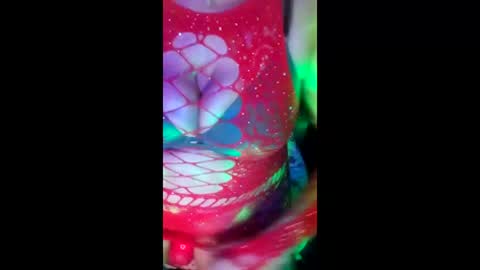 Snapshot of daddett chatting on February 4, 2026, 6:30 am Daddett iS Wett online show from February 4, 2026, 6:30 am