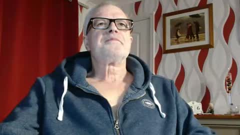 Snapshot of daddiescockforyou chatting on February 26, 2025, 8:54 pm Brian ... online show from February 26, 2025, 8:54 pm