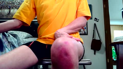 Snapshot of daddy_mack_treats_you chatting on October 31, 2025, 9:21 am daddy_mack_treats_you online show from October 31, 2025, 9:21 am