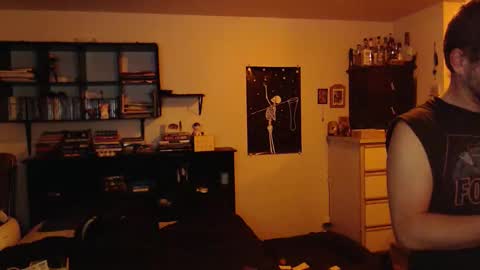 daddy_werewolf online show from April 5, 2026, 6:21 am