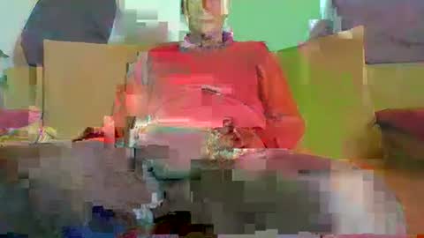 Snapshot of daddycomehome1 chatting on May 4, 2026, 7:15 am daddycomehome1 online show from May 4, 2026, 7:15 am