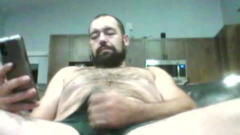 Snapshot of daddyj1983 chatting on August 4, 2026, 2:37 am daddyj1983 online show from August 4, 2026, 2:37 am
