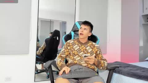 daddyrich4u online show from September 9, 2025, 2:33 am