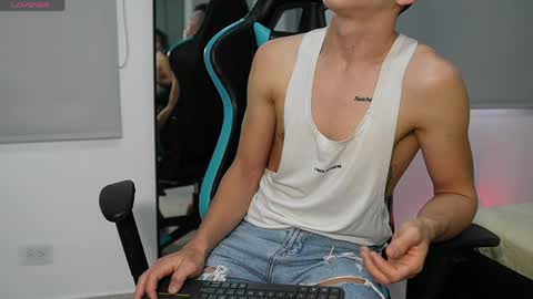 Snapshot of daddyrich4u chatting on May 23, 2026, 12:09 pm daddyrich4u online show from May 23, 2026, 12:09 pm