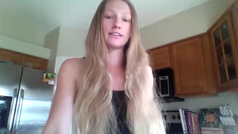 daddysexyslutlove online show from June 2, 2026, 1:07 am