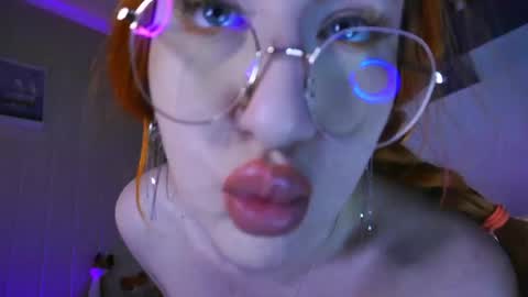 Snapshot of daddyslittleslutfox chatting on April 30, 2026, 2:23 pm daddyslittleslutfox online show from April 30, 2026, 2:23 pm
