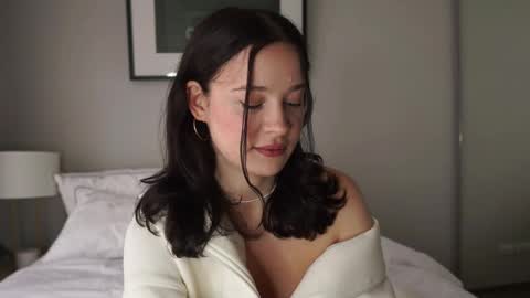 Daddys Trouble online show from September 12, 2025, 4:23 am