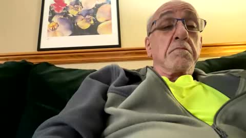 daddyweis online show from April 4, 2026, 6:49 pm