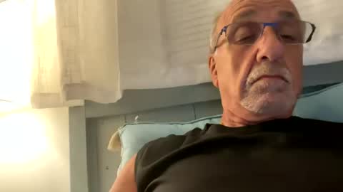 Snapshot of daddyweis chatting on July 11, 2026, 2:58 am daddyweis online show from July 11, 2026, 2:58 am