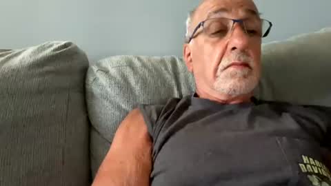 Snapshot of daddyweis chatting on July 14, 2026, 10:54 am daddyweis online show from July 14, 2026, 10:54 am
