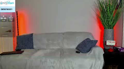 ConstructionDaddy and Lady Luna online show from October 1, 2025, 1:44 am