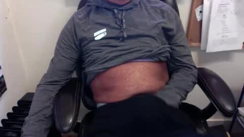 dadooronron69 online show from April 5, 2026, 3:42 pm
