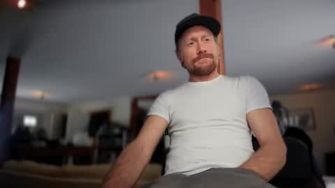 Snapshot of daemon456321 chatting on January 31, 2025, 7:40 pm daemon online show from January 31, 2025, 7:40 pm