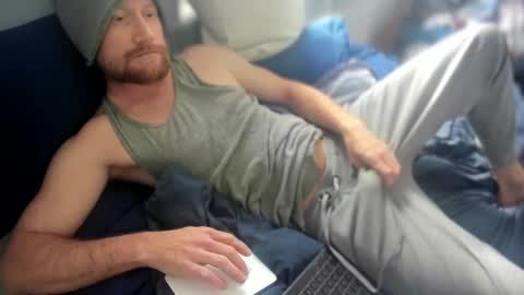 Snapshot of daemon456321 chatting on February 12, 2025, 3:27 pm daemon online show from February 12, 2025, 3:27 pm