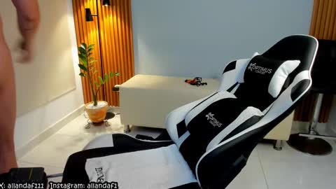 Snapshot of dafboy_ chatting on December 14, 2024, 2:23 am Allan Daf online show from December 14, 2024, 2:23 am