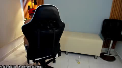 Snapshot of dafboy_ chatting on December 16, 2024, 5:33 pm Allan Daf online show from December 16, 2024, 5:33 pm