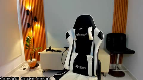 Snapshot of dafboy_ chatting on February 23, 2025, 4:57 pm Allan Daf online show from February 23, 2025, 4:57 pm