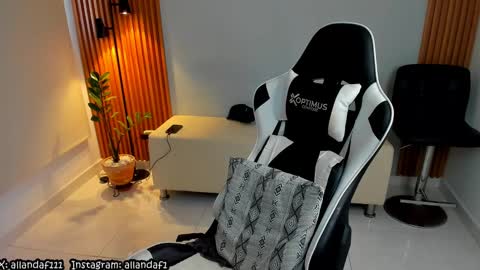 Snapshot of dafboy_ chatting on March 11, 2025, 1:34 pm Allan Daf online show from March 11, 2025, 1:34 pm