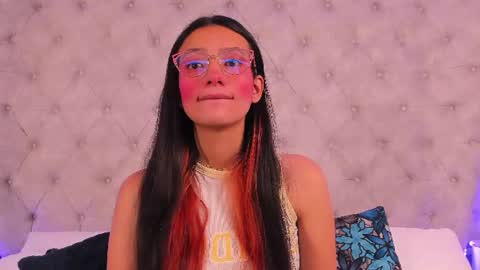 Snapshot of dafne_bss chatting on July 12, 2026, 11:07 pm dafne_bss online show from July 12, 2026, 11:07 pm
