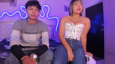 dafnezahiraa  online show from February 24, 2026, 5:27 am