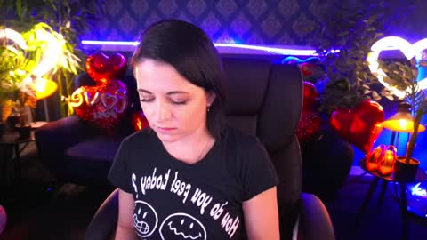 Dafni Mon online show from February 6, 2025, 1:43 pm