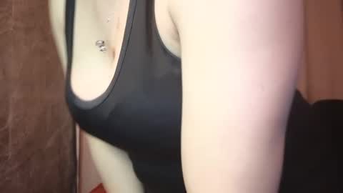 Snapshot of dagny_jo chatting on December 29, 2024, 3:44 am Lulu online show from December 29, 2024, 3:44 am