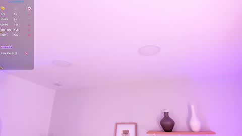 Snapshot of dahiana_cute_ chatting on February 21, 2025, 9:56 am Dahiana online show from February 21, 2025, 9:56 am