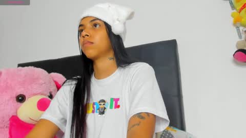    online show from December 6, 2024, 9:02 pm