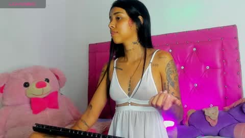 Snapshot of dahiangomezz chatting on May 29, 2026, 10:19 pm online show from May 29, 2026, 10:19 pm
