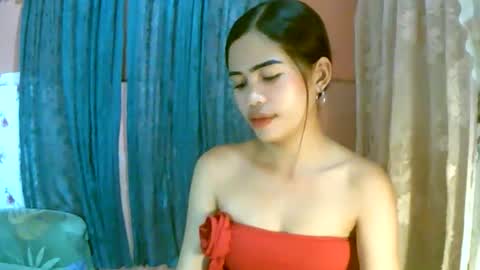 Im Dahlia online show from April 6, 2026, 12:39 pm