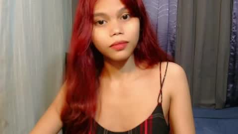 Snapshot of dahlia_vivienne chatting on July 30, 2026, 9:25 pm yourgirlydahlia online show from July 30, 2026, 9:25 pm