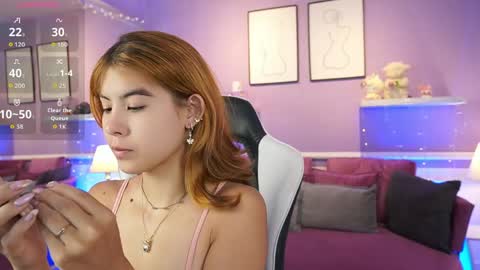 Dahlia Grey online show from April 14, 2026, 11:38 am