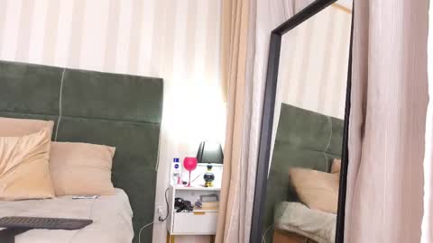 Dahlia Rose online show from October 30, 2025, 2:02 am