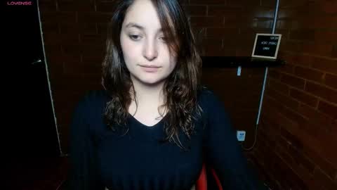 Snapshot of daiana_m chatting on February 18, 2025, 9:53 pm Daiana online show from February 18, 2025, 9:53 pm