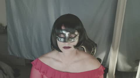 daiko42 online show from June 16, 2026, 5:21 am