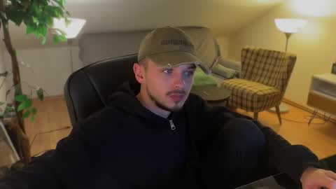 Daimon  online show from November 22, 2025, 12:31 am