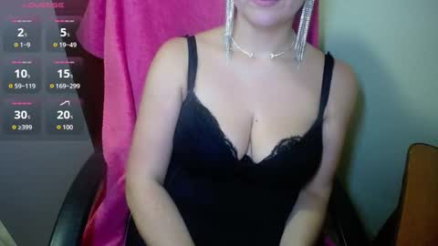 daintyygirl online show from October 21, 2025, 2:51 pm