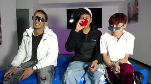 Snapshot of daiquirie chatting on October 19, 2025, 11:44 am daiquirie online show from October 19, 2025, 11:44 am