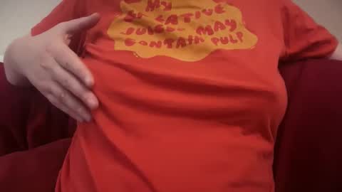 Mx Mommy Moo online show from April 1, 2026, 3:20 pm