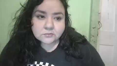 daisnconfusion_ online show from January 5, 2025, 10:50 pm