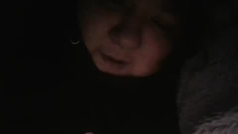 daisnconfusion_ online show from January 16, 2025, 3:45 am