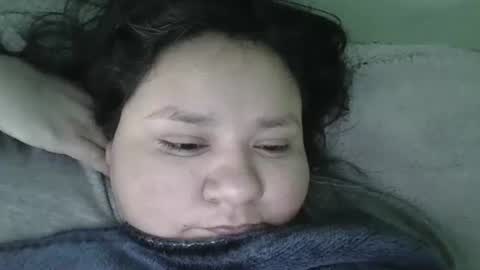 daisnconfusion_ online show from January 17, 2025, 7:49 pm