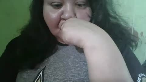 daisnconfusion_ online show from February 6, 2025, 4:36 pm