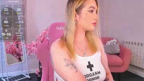Snapshot of daisy_beckerr chatting on July 23, 2026, 9:18 am Viickie online show from July 23, 2026, 9:18 am