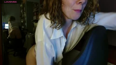 Snapshot of daisy_lovely chatting on May 23, 2026, 4:33 pm daisy_lovely online show from May 23, 2026, 4:33 pm