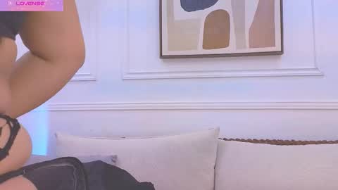 Daisy Price online show from March 21, 2026, 10:20 am