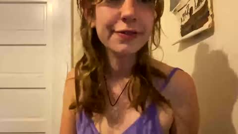 Snapshot of daisybaby699 chatting on June 20, 2026, 4:04 am DaisyB3 online show from June 20, 2026, 4:04 am